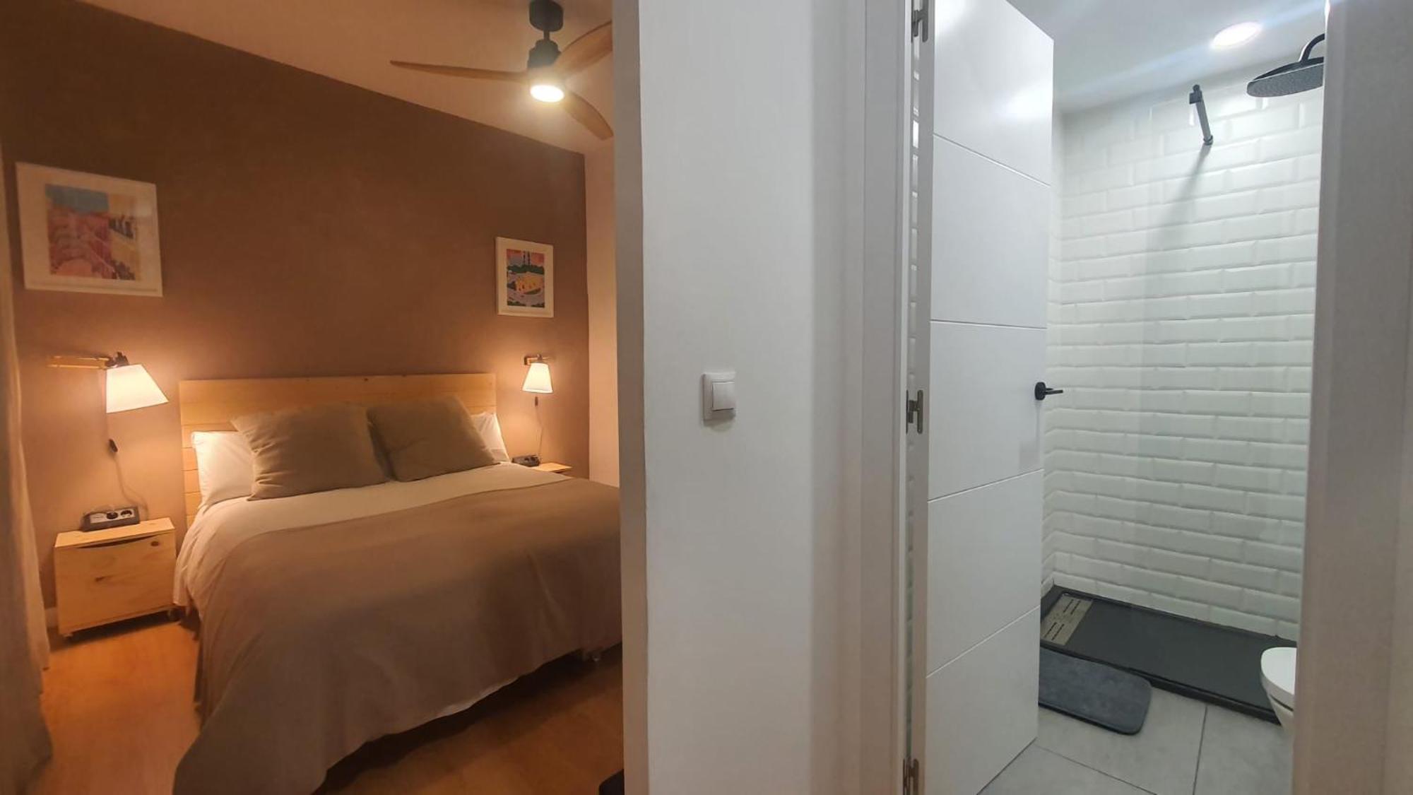 Rentadore Atocha Suites Мадрид Екстер'єр фото