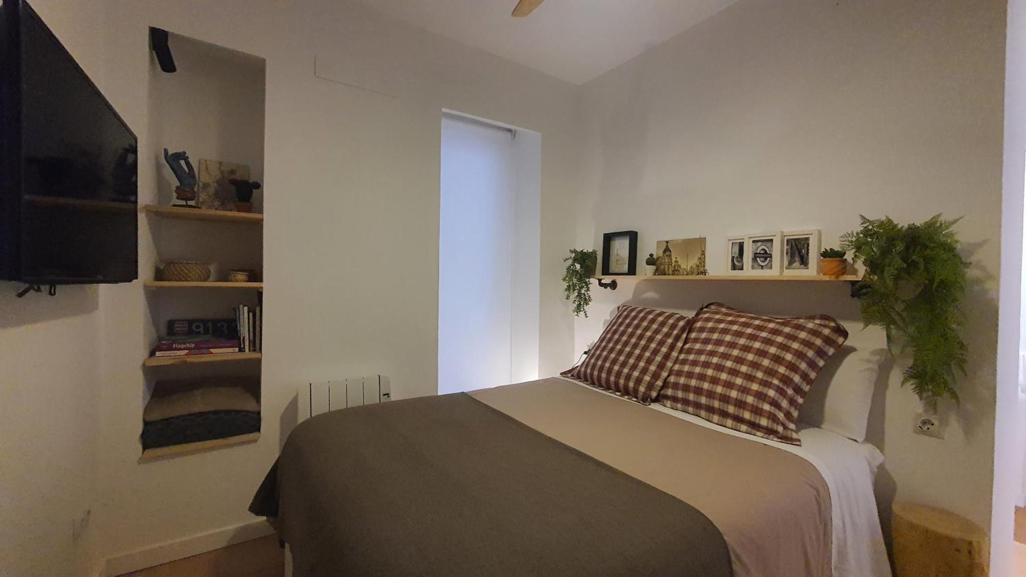 Rentadore Atocha Suites Мадрид Екстер'єр фото